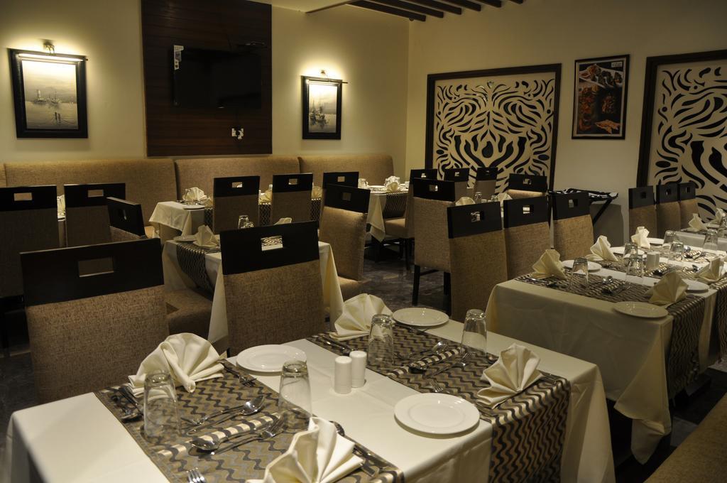 Green Hotel & Restaurant Pathānkot Extérieur photo