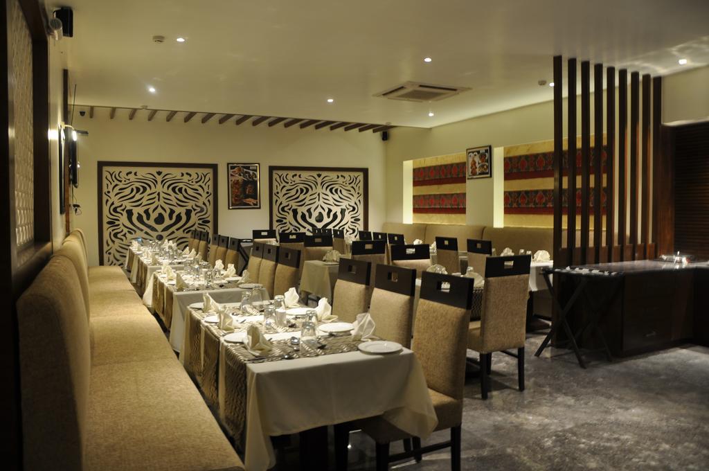 Green Hotel & Restaurant Pathānkot Extérieur photo
