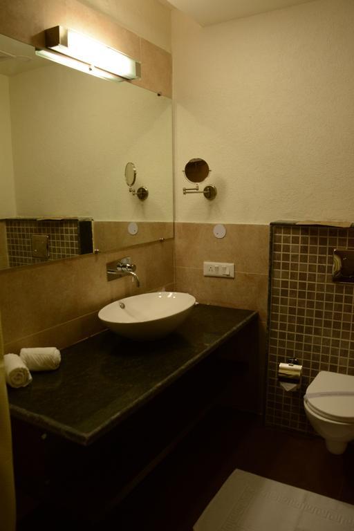 Green Hotel & Restaurant Pathānkot Chambre photo